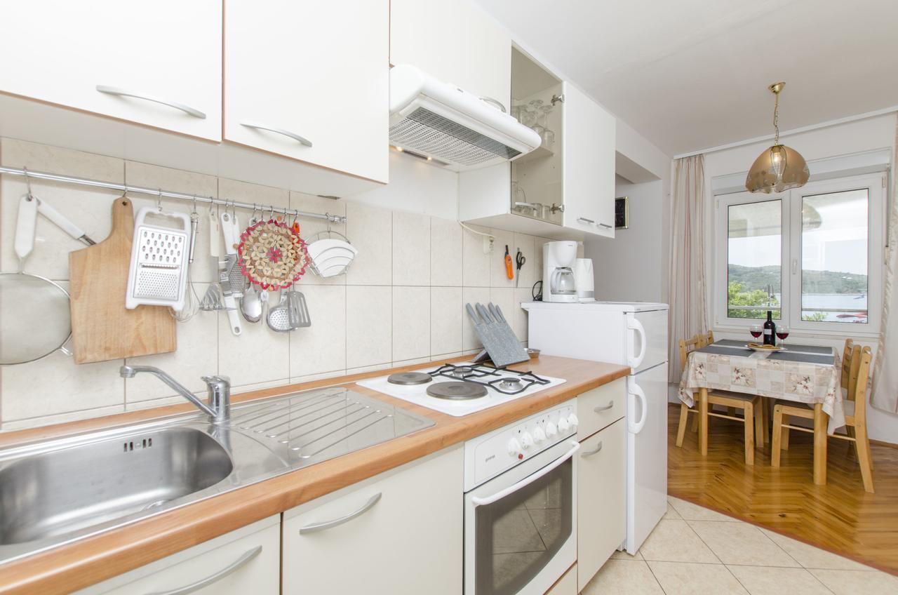 Apartment Danijela Primošten Εξωτερικό φωτογραφία